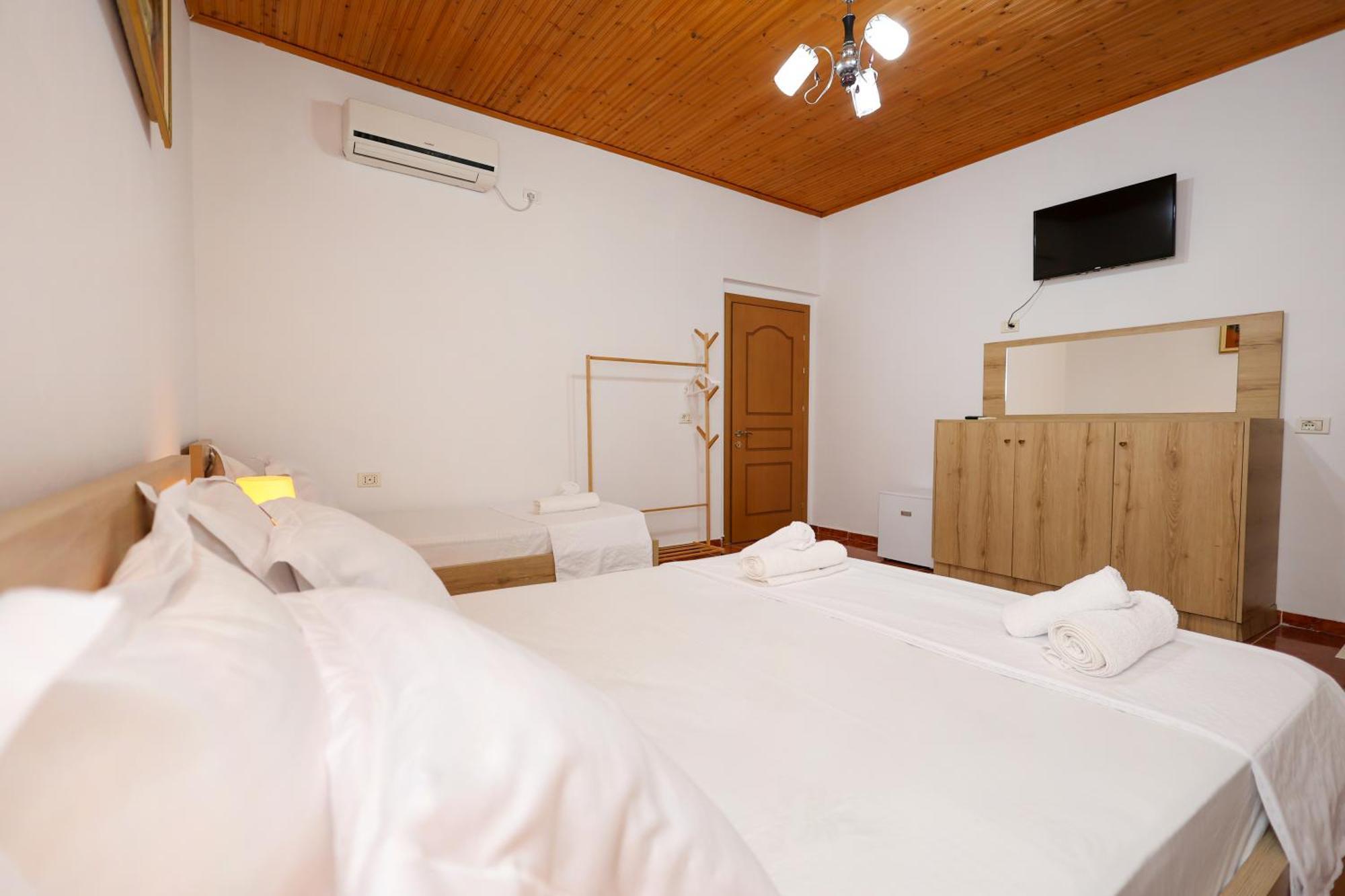 Vila Spahiu Berat Exteriör bild