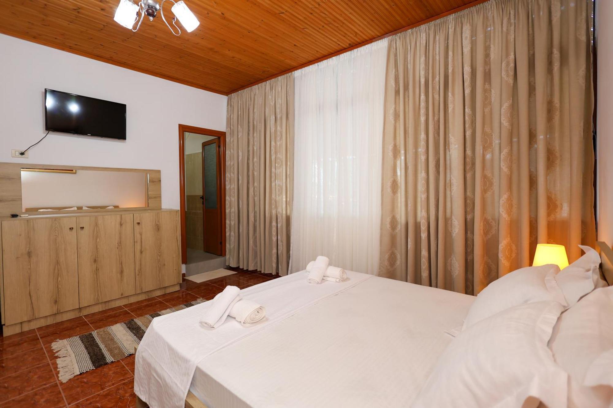 Vila Spahiu Berat Exteriör bild