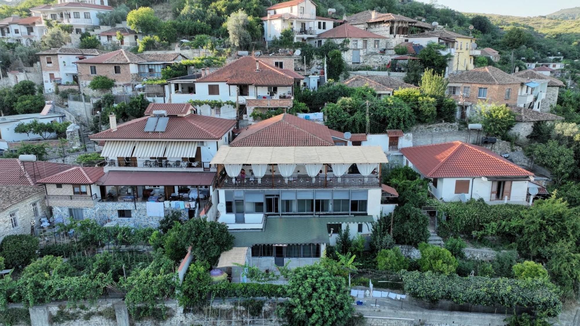 Vila Spahiu Berat Exteriör bild