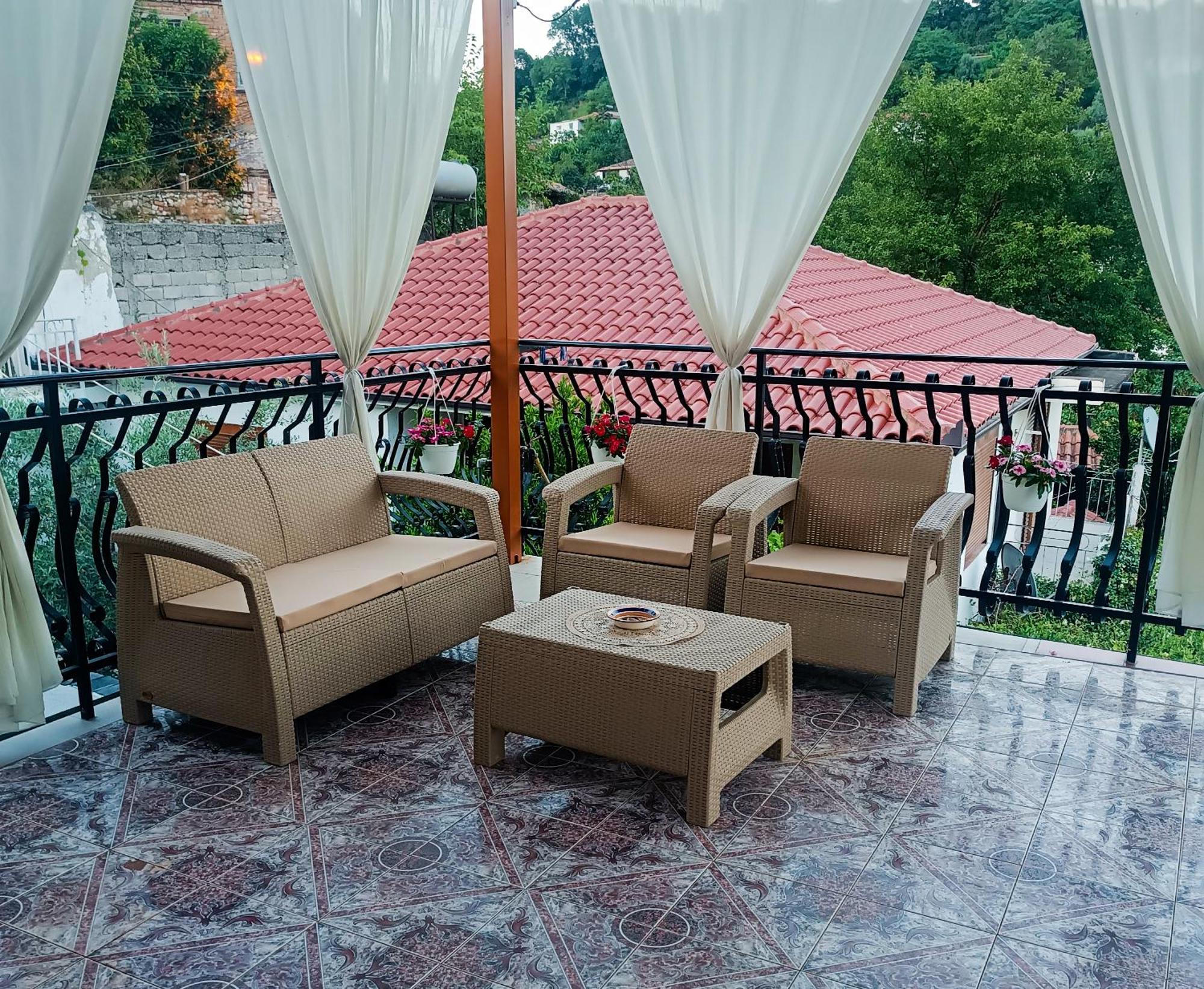 Vila Spahiu Berat Exteriör bild